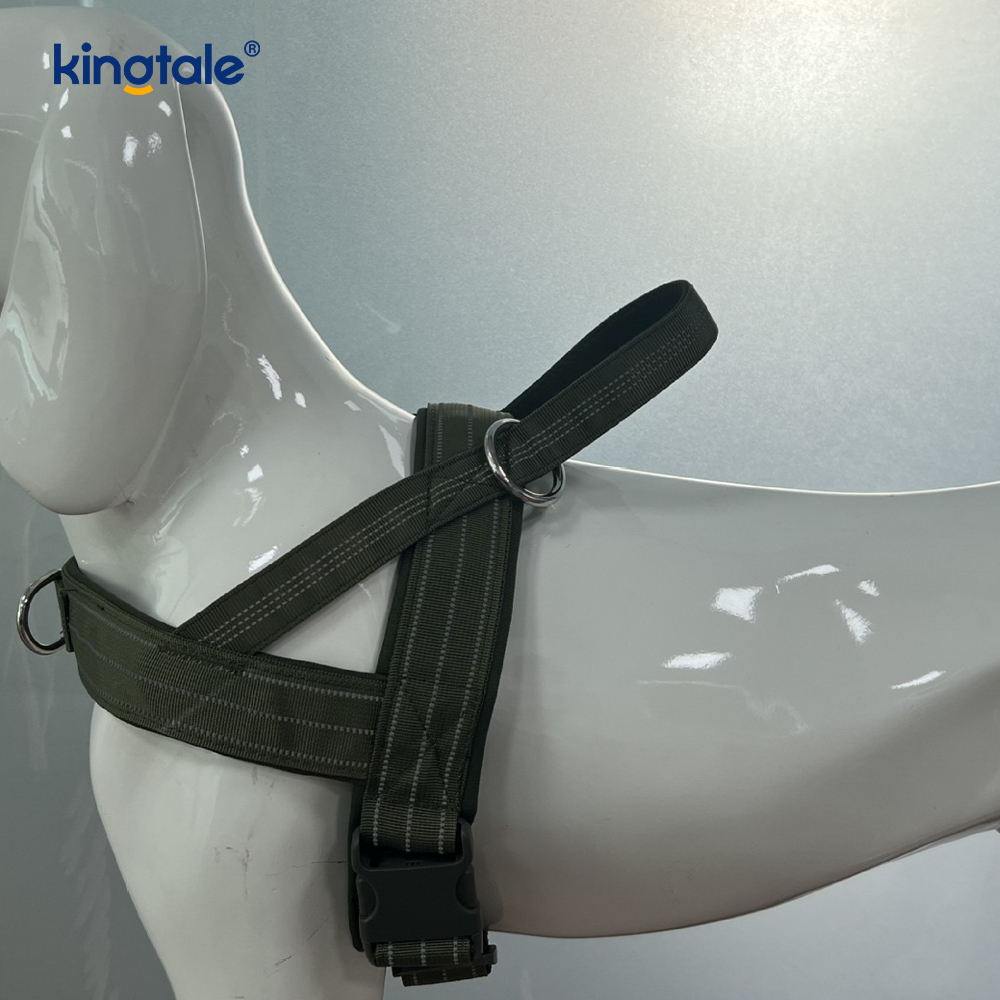 Stor Tactical No Pull Pustende justerbar hundesele for trening